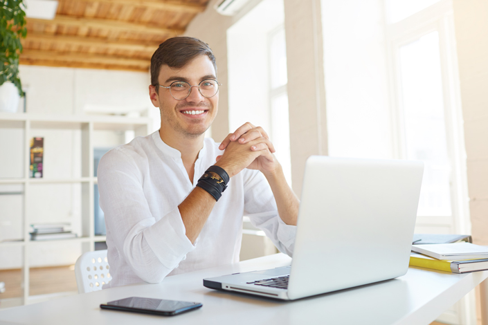 hombre_webinar_PX_WEB